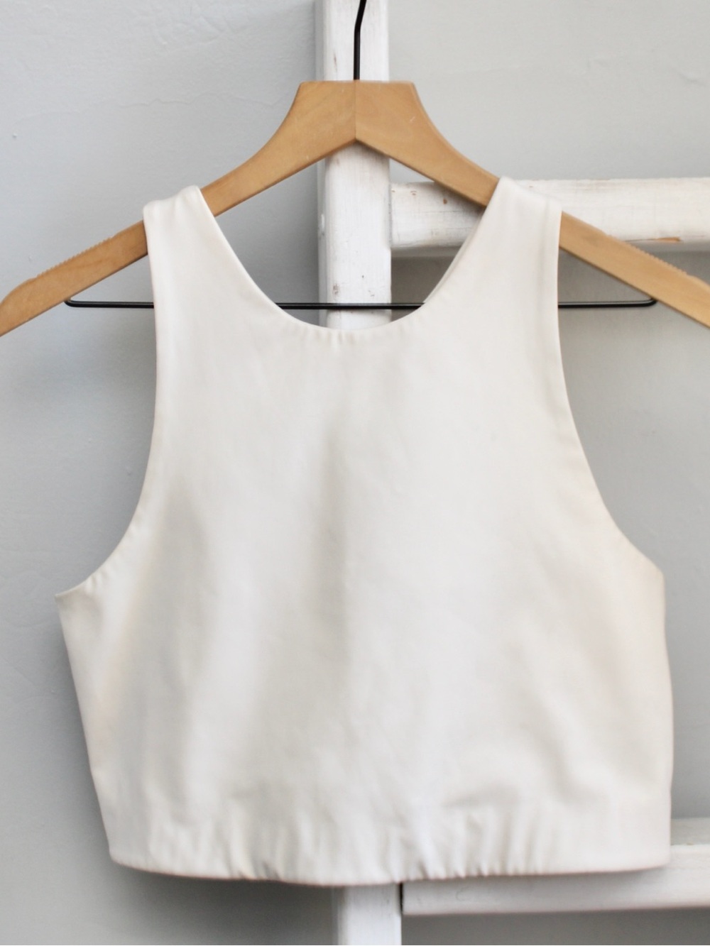 Girlfriend Collective Dylan Racerback Bra Crop Top Cream Ivory White Size XL
